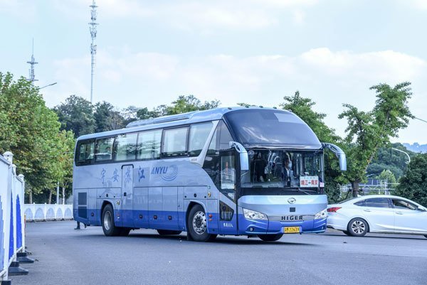 深圳大巴租车